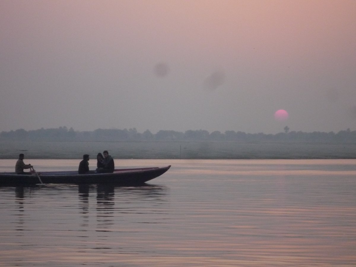 Sunrise - Bank of river Ganga68